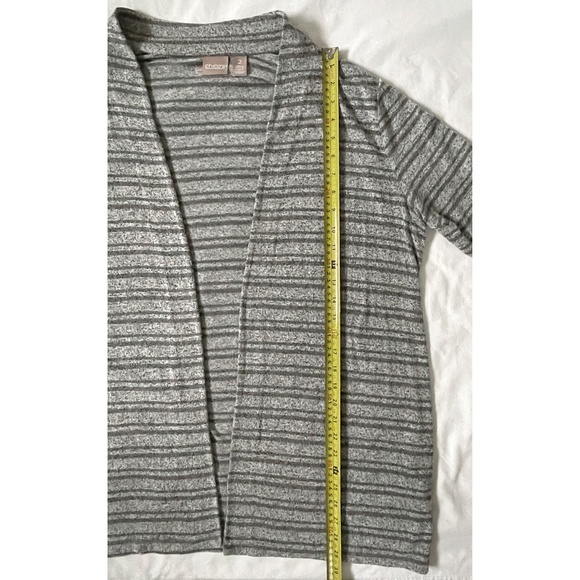 Chicos Soft Cardigan Gray Stripes Size 2 Large - Picture 6 of 7